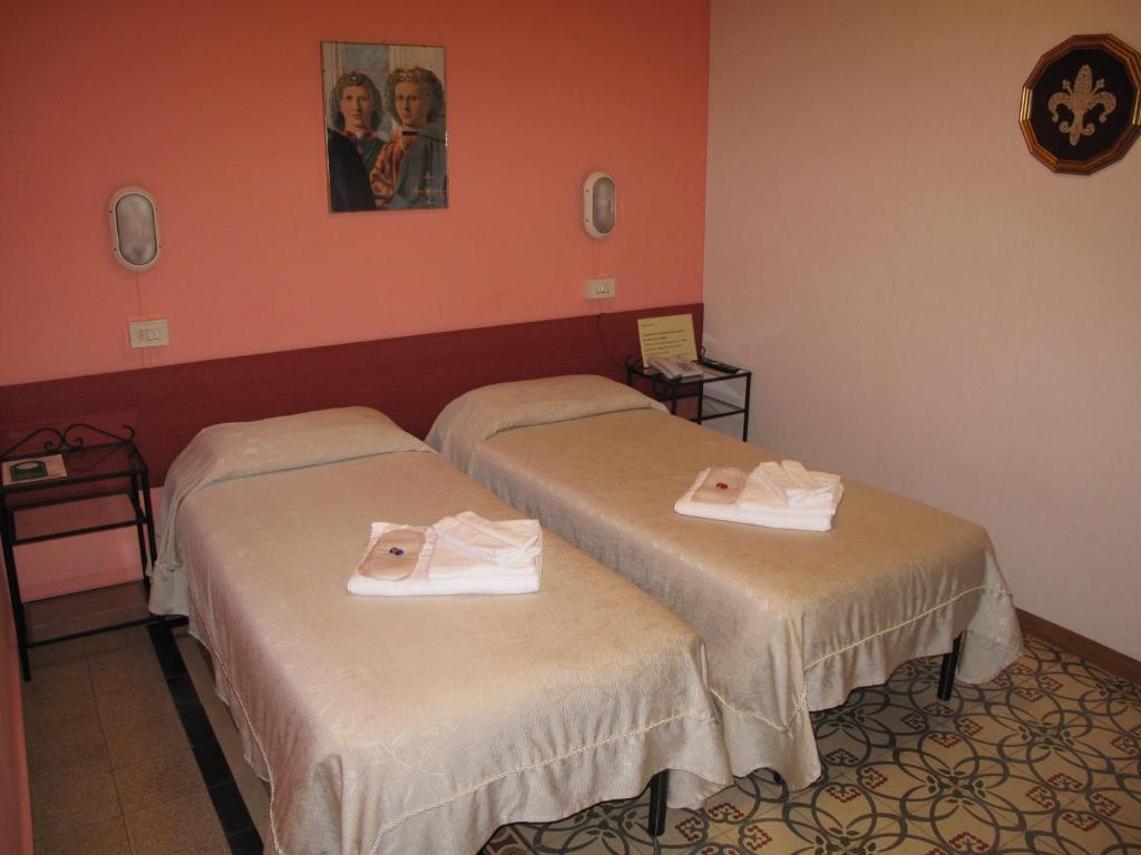 Albergo Fiorentino Sansepolcro Szoba fotó